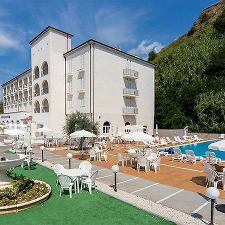 Total Family 4* Fuscaldo