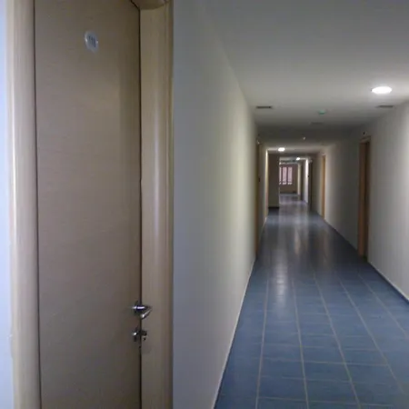 Total Family Hotel
