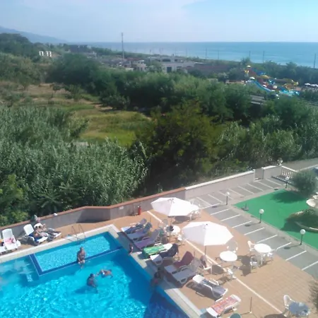 Total Family 4* Fuscaldo