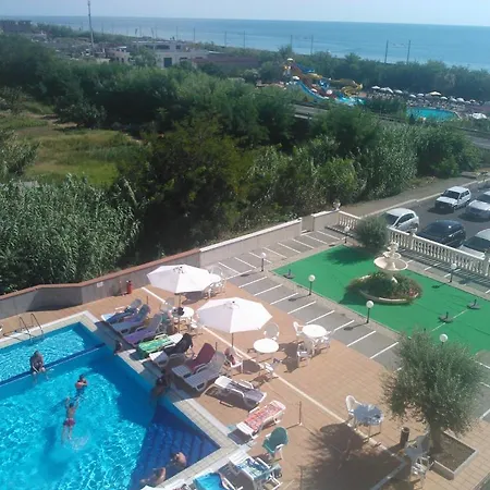 Total Family Hotel Fuscaldo