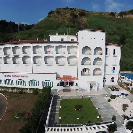 Total Family Fuscaldo